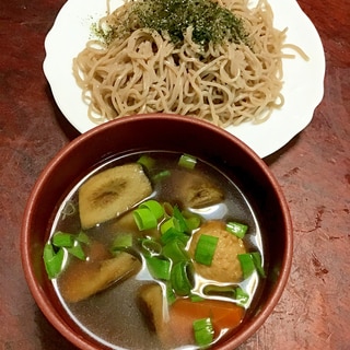 肉団子と根菜の煮物のつけ汁deもりそば。